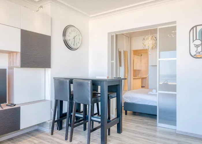 Bright With Stunning Sea View Appartement