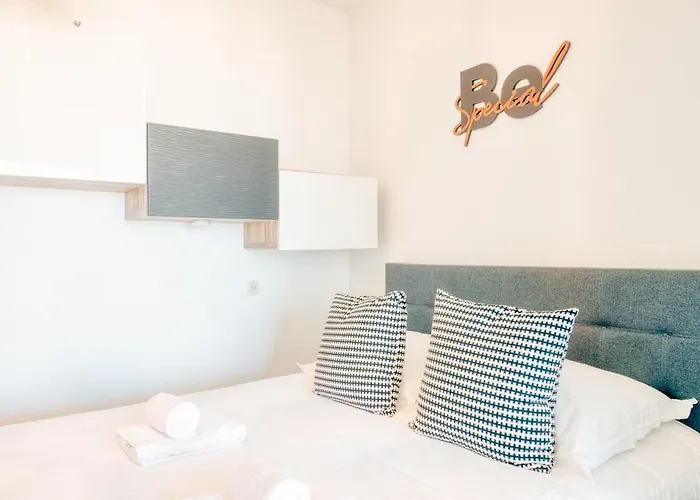 Bright With Stunning Sea View Appartement *